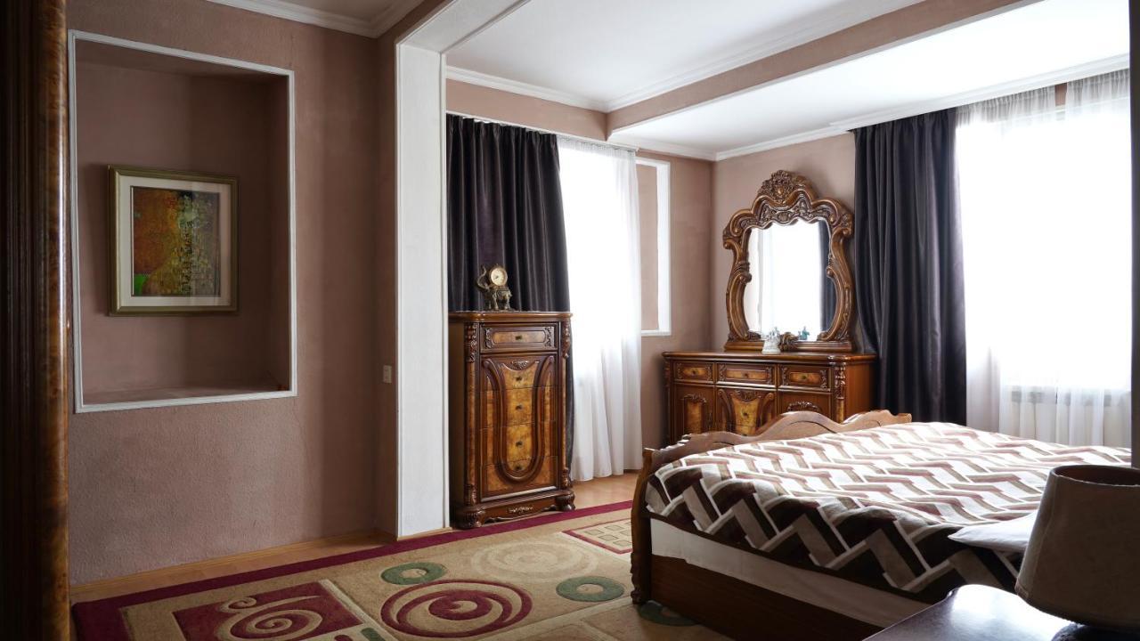 Apartment Shafi 8 Tbilisi Exterior photo